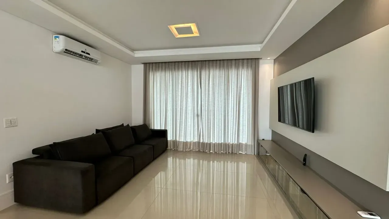 Apartamento no Edifício San Carlo Residence com 3 suítes em Balneário Camboriú — foto 11