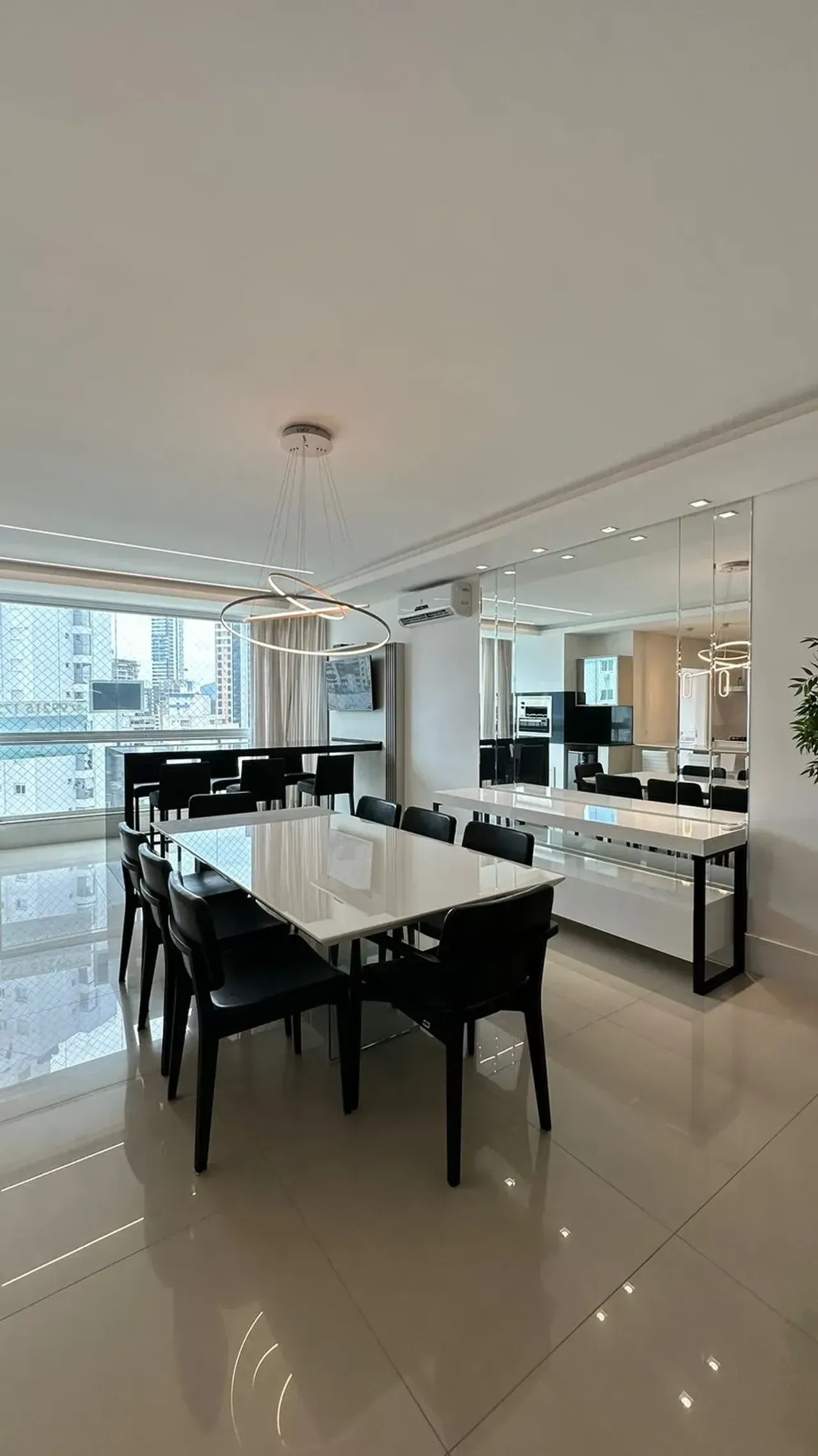 Apartamento no Edifício San Carlo Residence com 3 suítes em Balneário Camboriú — foto 4