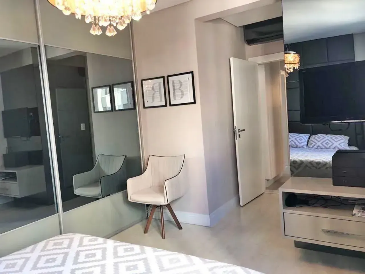 Apartamento no Edifício Palm Beach com 4 dormitórios em Balneário Camboriú — foto 15