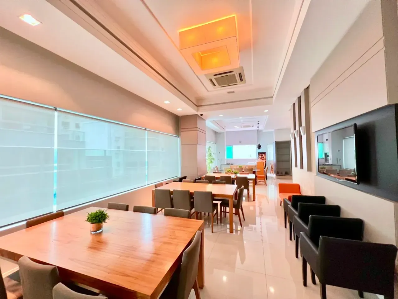 Apartamento no Edifício Palm Beach com 4 dormitórios em Balneário Camboriú — foto 6