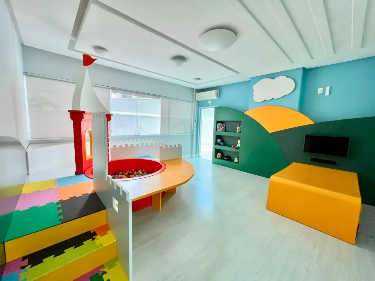 Apartamento no Edifício Palm Beach com 4 dormitórios em Balneário Camboriú — foto 3