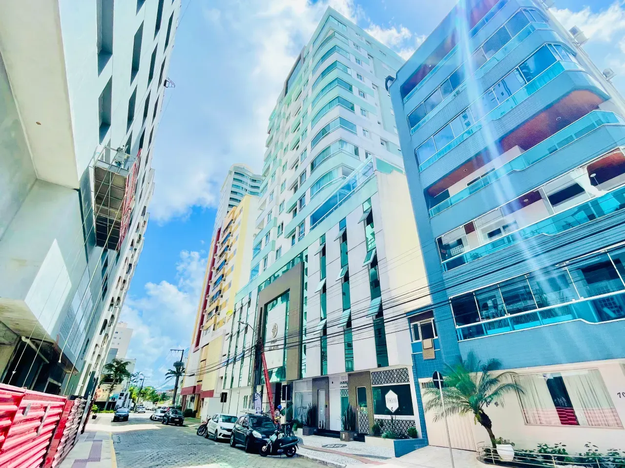 Apartamento no Edifício Aqua Del Mare com 3 suítes em Balneário Camboriú — foto 2
