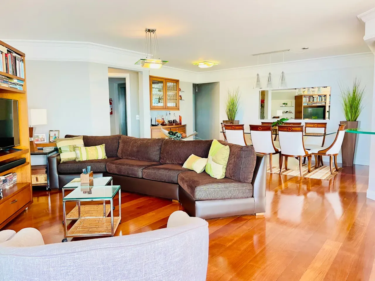 Apartamento no Edifício Praia do Sol com 3 dormitórios em Balneário Camboriú — foto 21