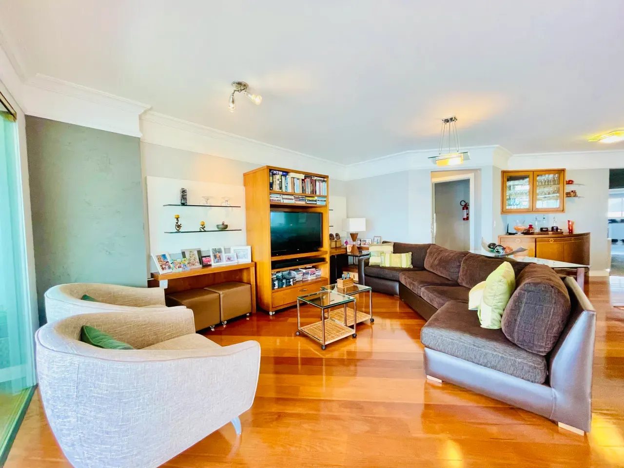 Apartamento no Edifício Praia do Sol com 3 dormitórios em Balneário Camboriú — foto 20