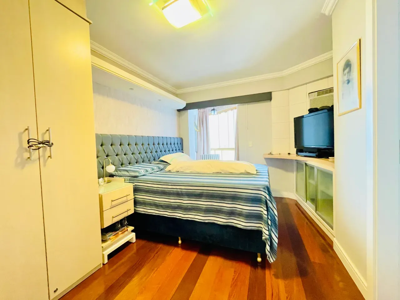 Apartamento no Edifício Praia do Sol com 3 dormitórios em Balneário Camboriú — foto 17