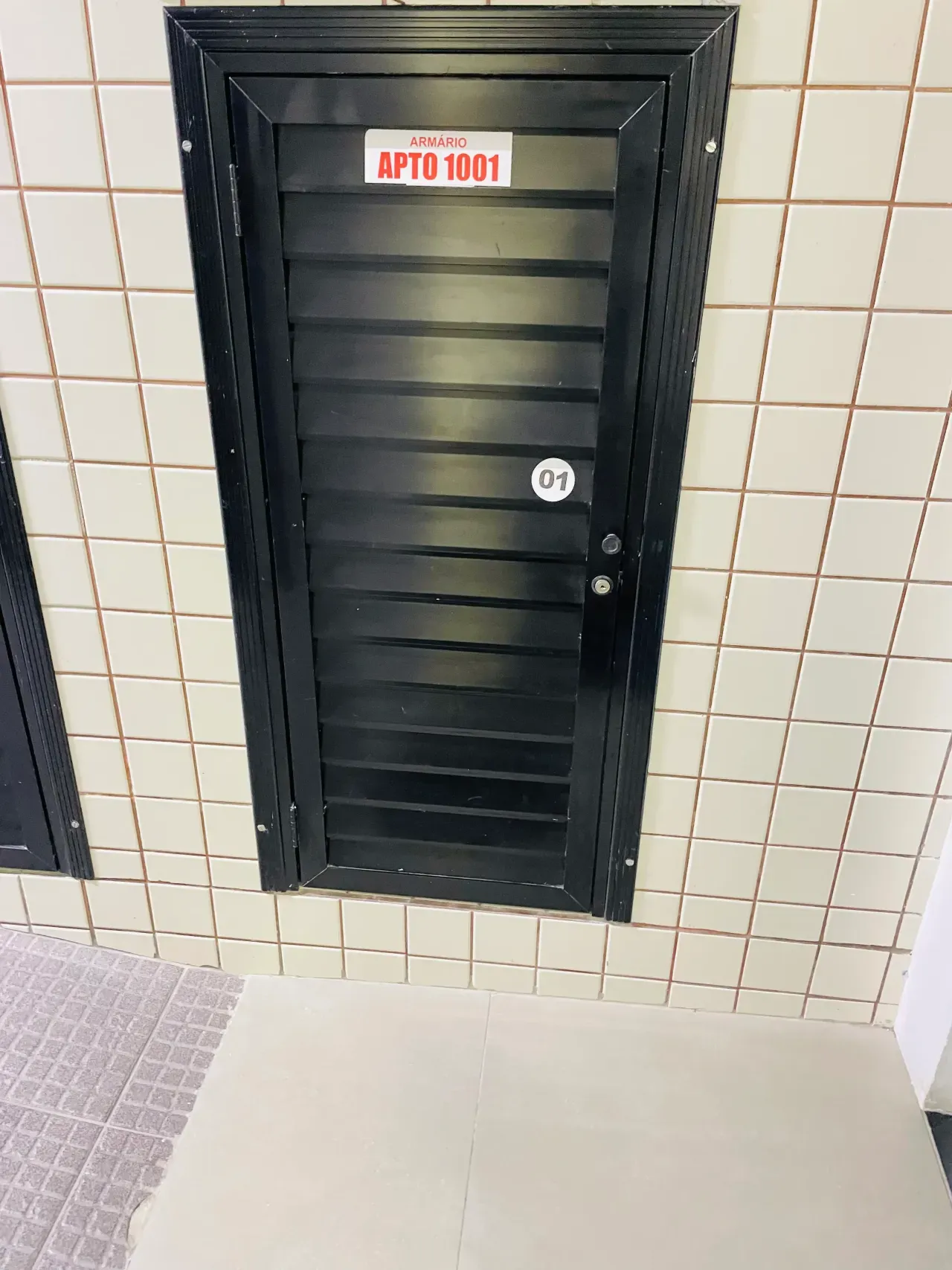 Apartamento no Edifício Praia do Sol com 3 dormitórios em Balneário Camboriú — foto 25