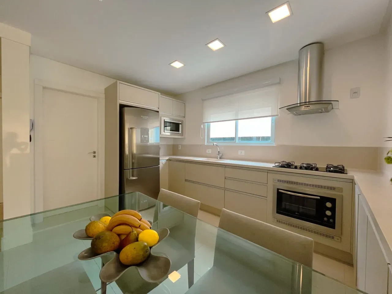 Apartamento de alto padrão pronto para morar com 3 suítes  3 vagas no Centro de Balneário Camboriú — foto 7