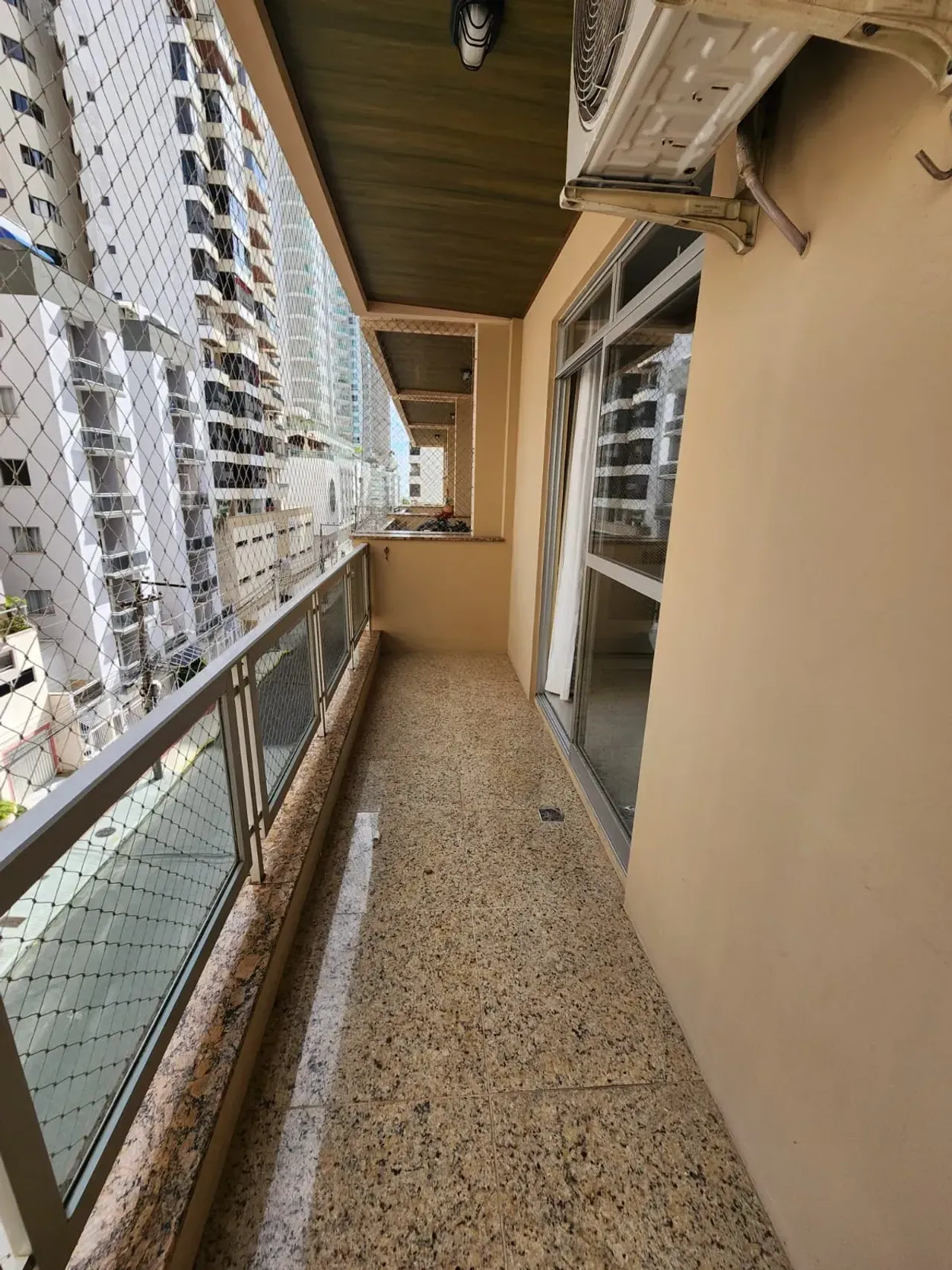 Apartamento no Edifício São Conrado com 3 dormitórios em Balneário Camboriú — foto 13