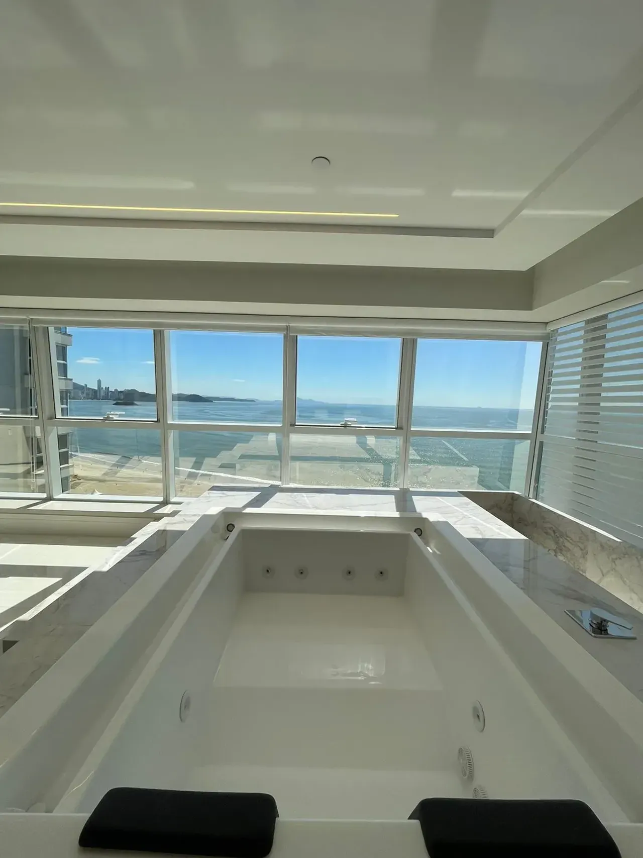 Apartamento no Edifício Epic Tower com 5 suítes em Balneário Camboriú — foto 5