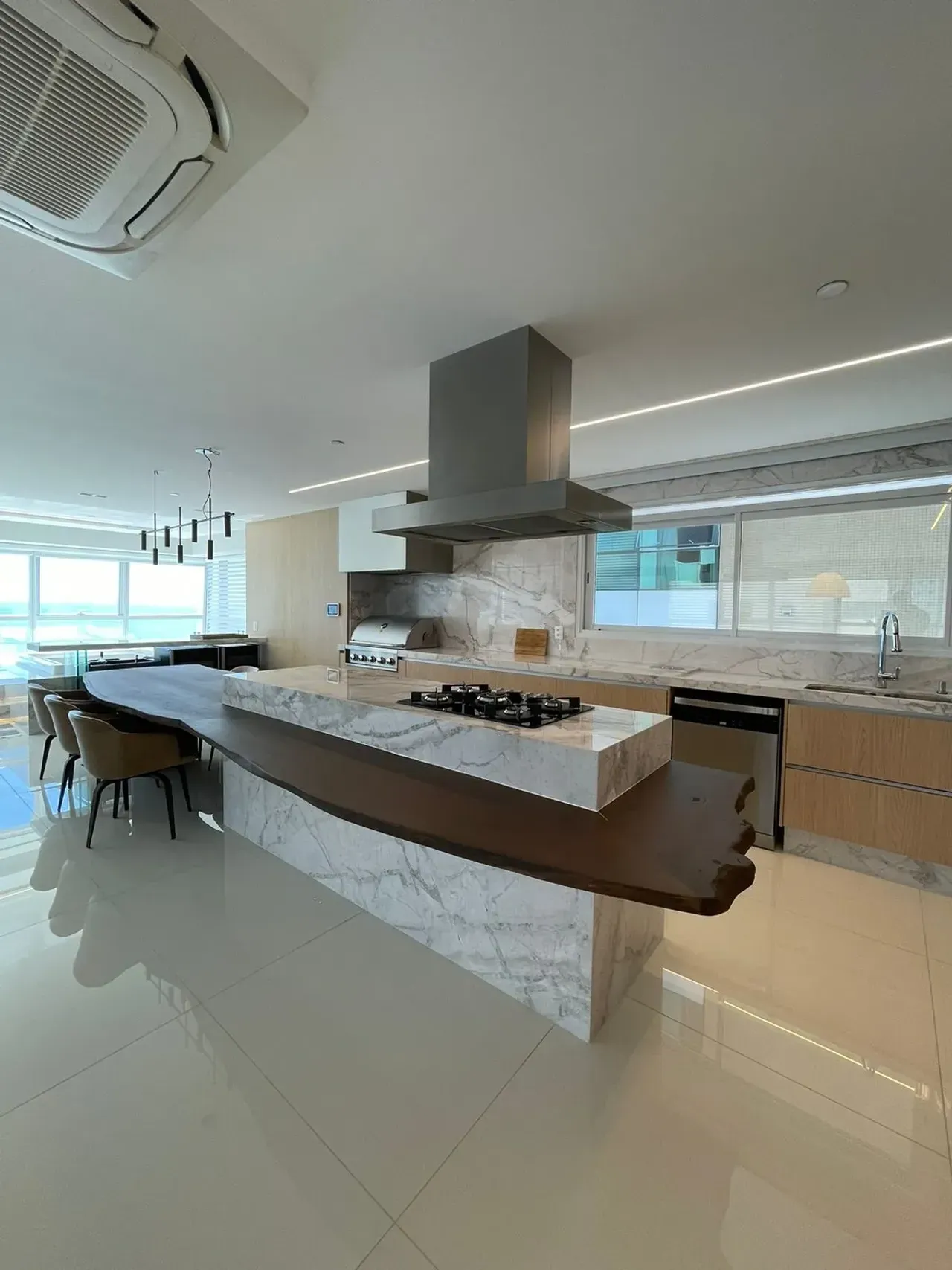 Apartamento no Edifício Epic Tower com 5 suítes em Balneário Camboriú — foto 7