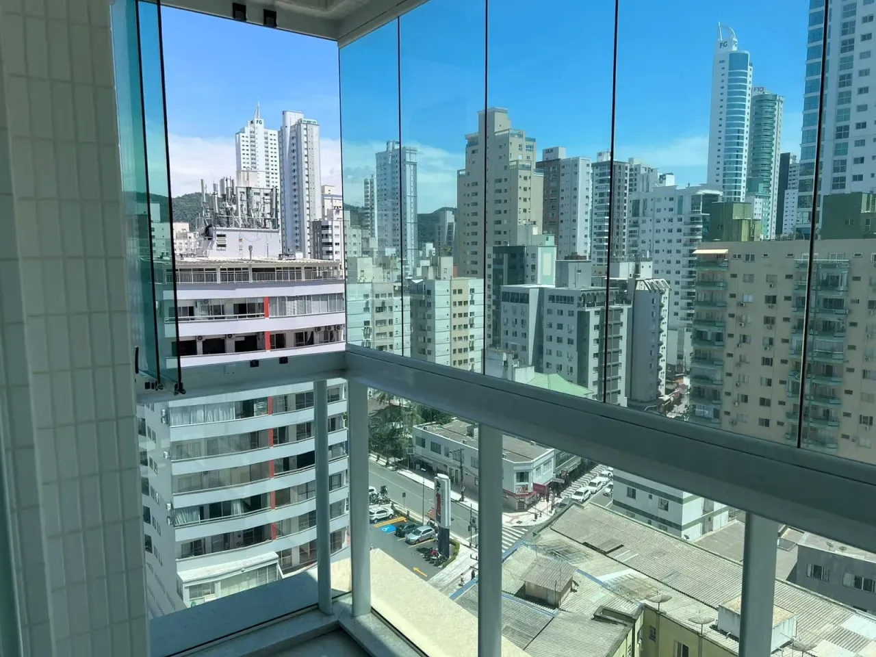 Apartamento no Edifício Le Parc com 3 suítes em Balneário Camboriú — foto 5