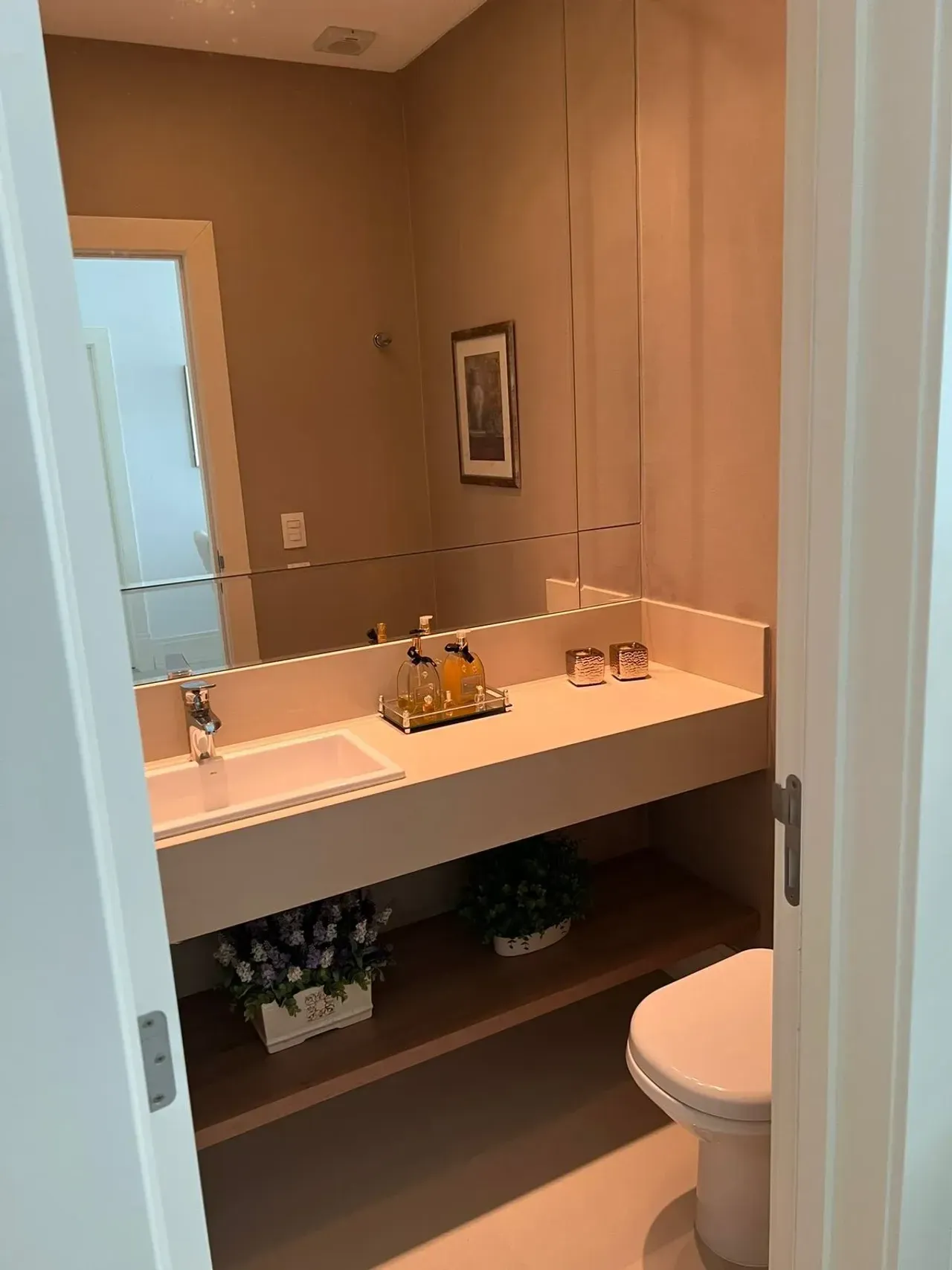 Apartamento no Edifício Le Parc com 3 suítes em Balneário Camboriú — foto 7