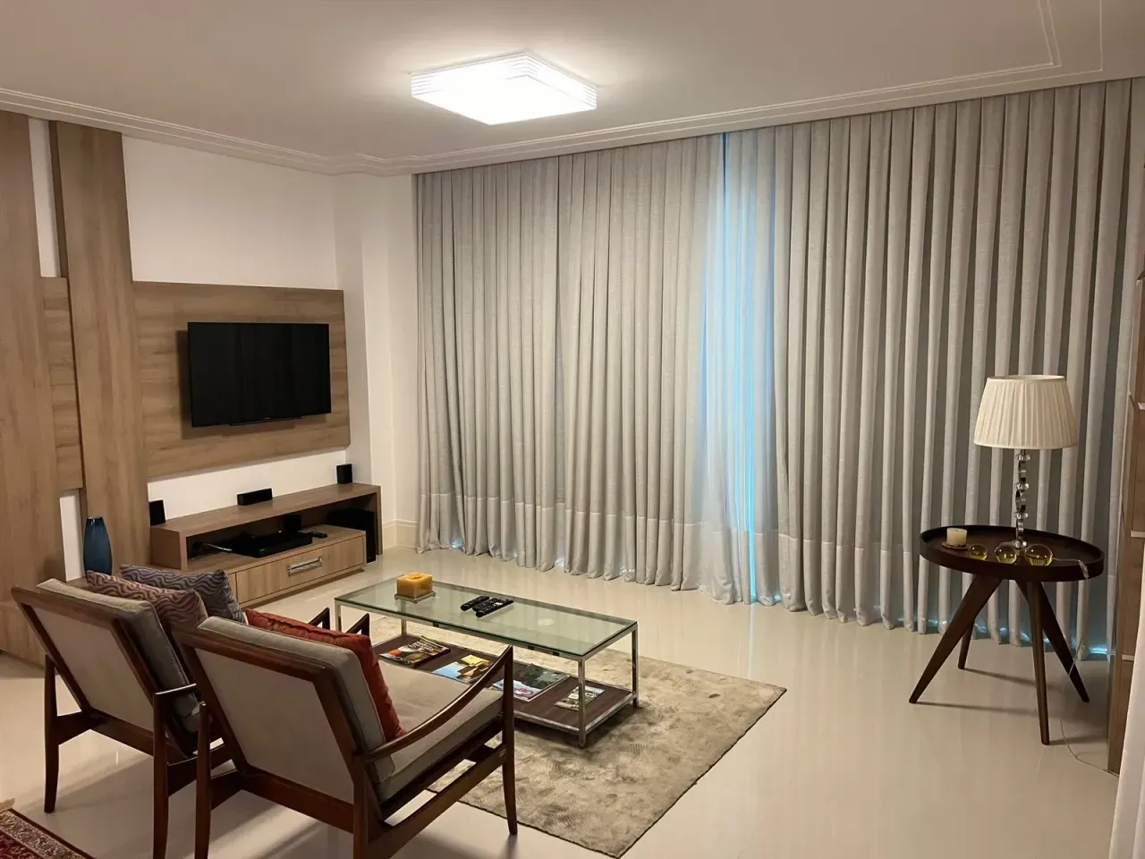 Apartamento no Edifício Le Parc com 3 suítes em Balneário Camboriú — foto 22
