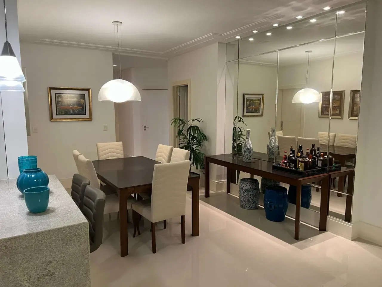 Apartamento no Edifício Le Parc com 3 suítes em Balneário Camboriú — foto 30