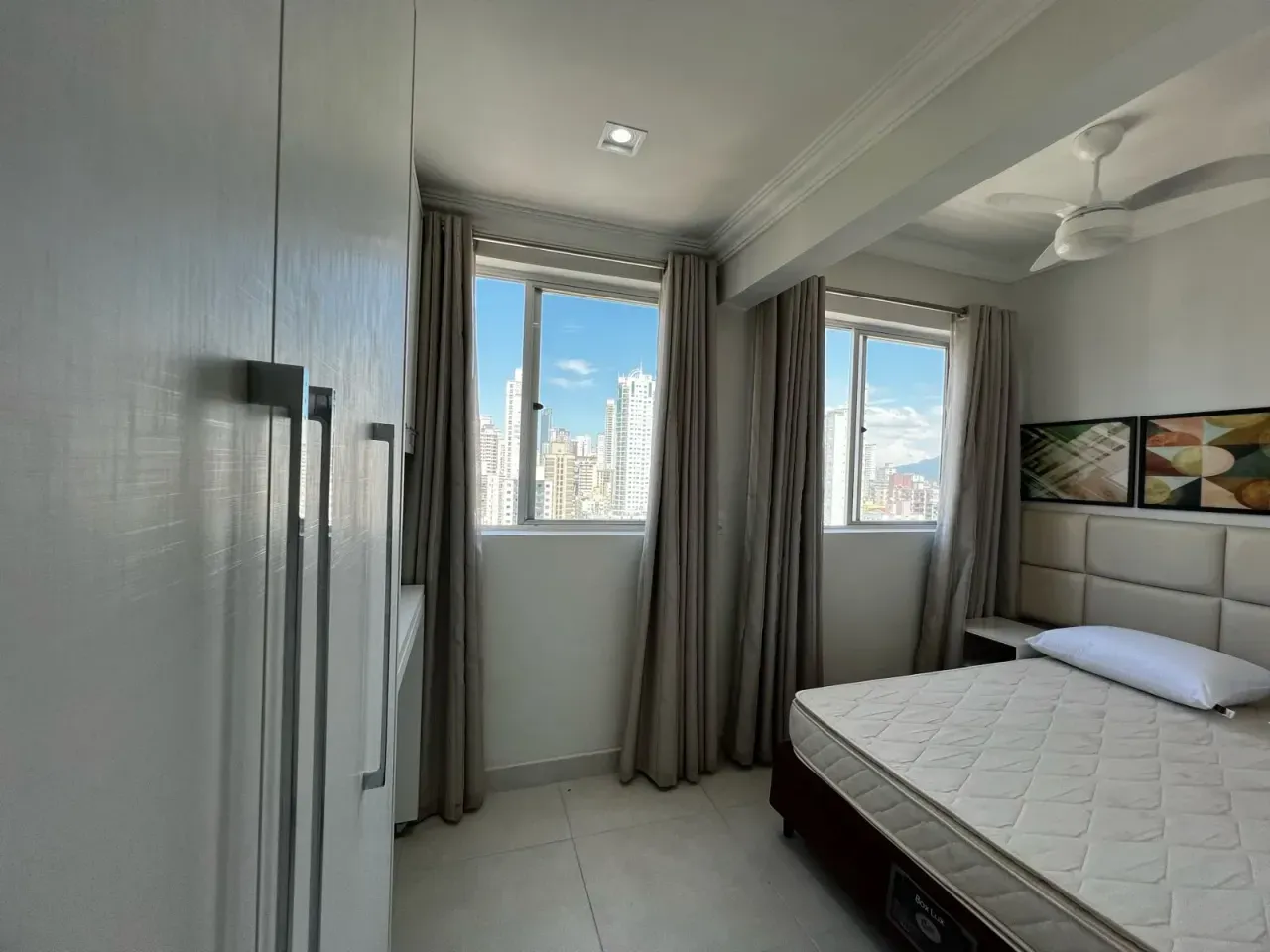 Apartamento no Edifício solar do Cangongo com 2 suítes em Balneário Camboriú — foto 3