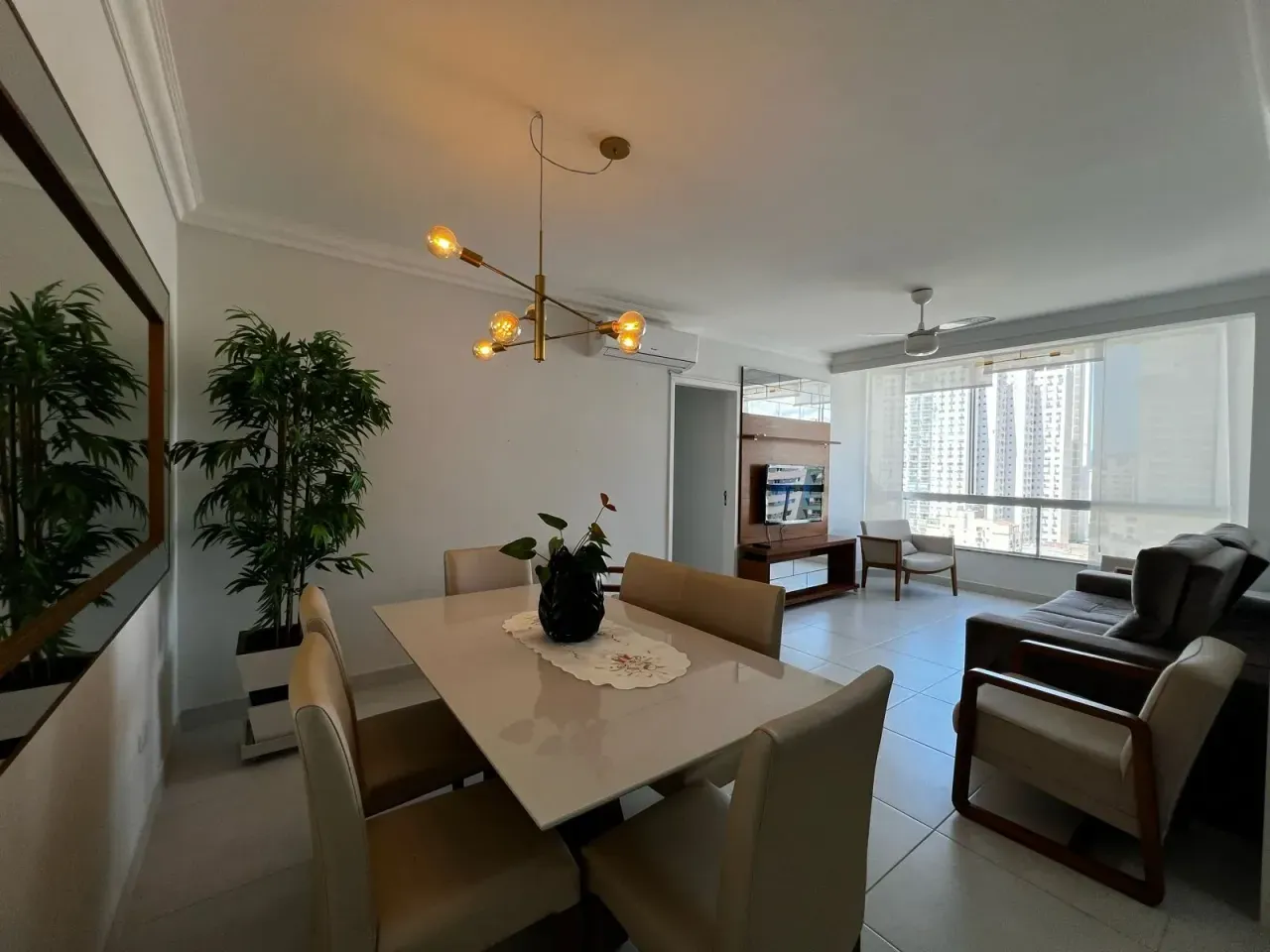 Apartamento no Edifício solar do Cangongo com 2 suítes em Balneário Camboriú — foto 9