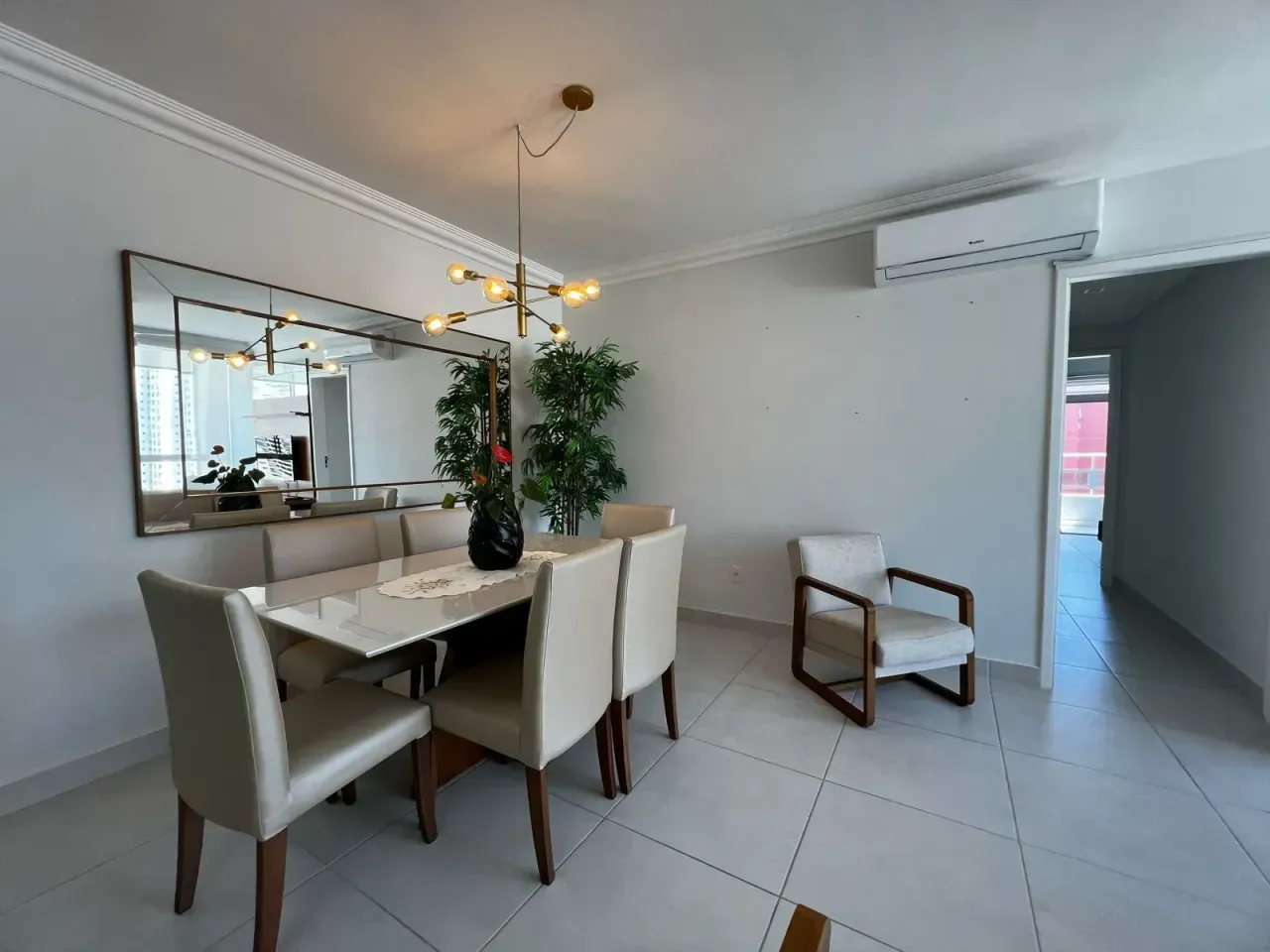 Apartamento no Edifício solar do Cangongo com 2 suítes em Balneário Camboriú — foto 13