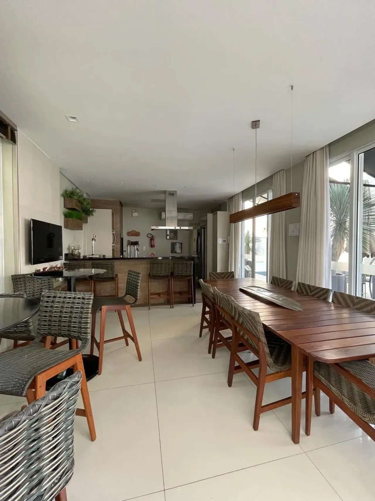 Apartamento no Edifício Royalton Residence com 3 suítes em Balneário Camboriú — foto 23
