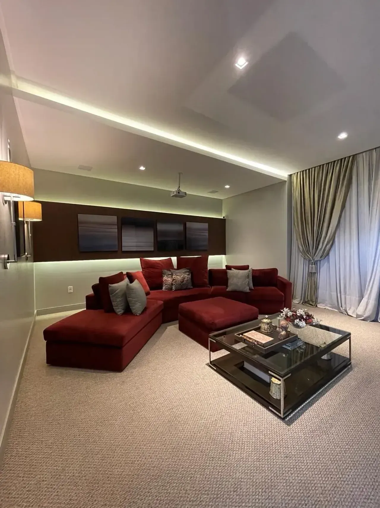 Apartamento no Edifício Royalton Residence com 3 suítes em Balneário Camboriú — foto 29