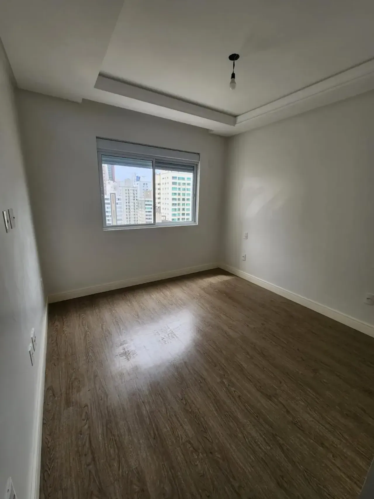 Apartamento no Edifício Royalton Residence com 3 suítes em Balneário Camboriú — foto 32