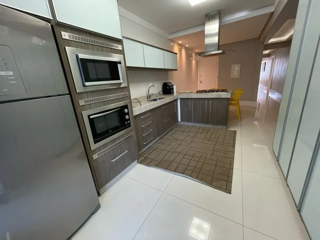 Apartamento no Edifício Grécia com 3 suítes em Balneário Camboriú — foto 14