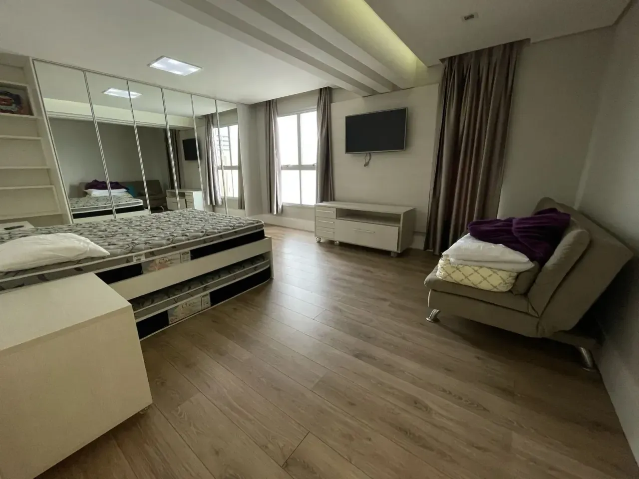 Apartamento no Edifício Grécia com 3 suítes em Balneário Camboriú — foto 7