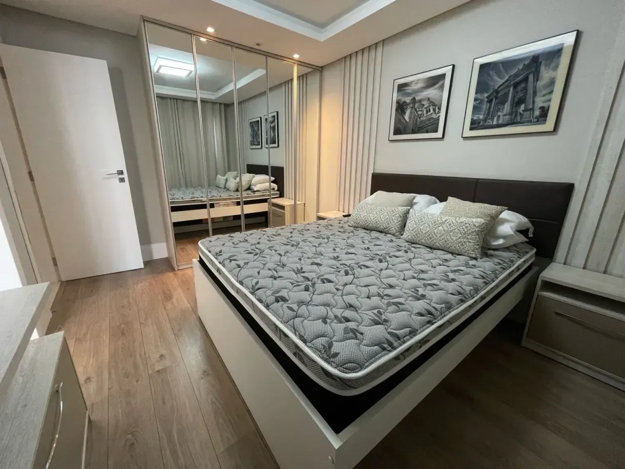 Apartamento no Edifício Grécia com 3 suítes em Balneário Camboriú — foto 25