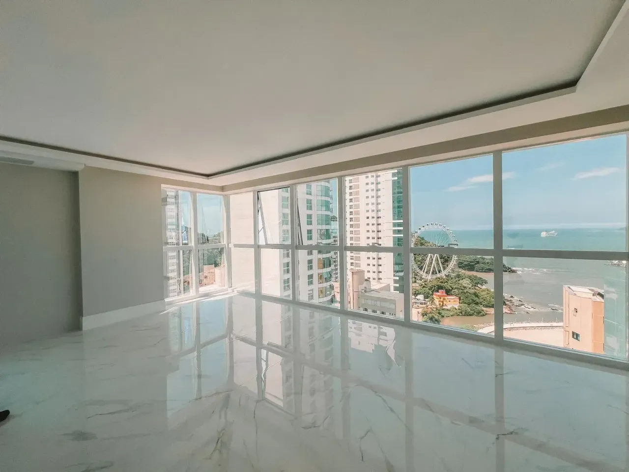 Apartamento no Edifício Skyline FG com 4 suítes em Balneário Camboriú — foto 1