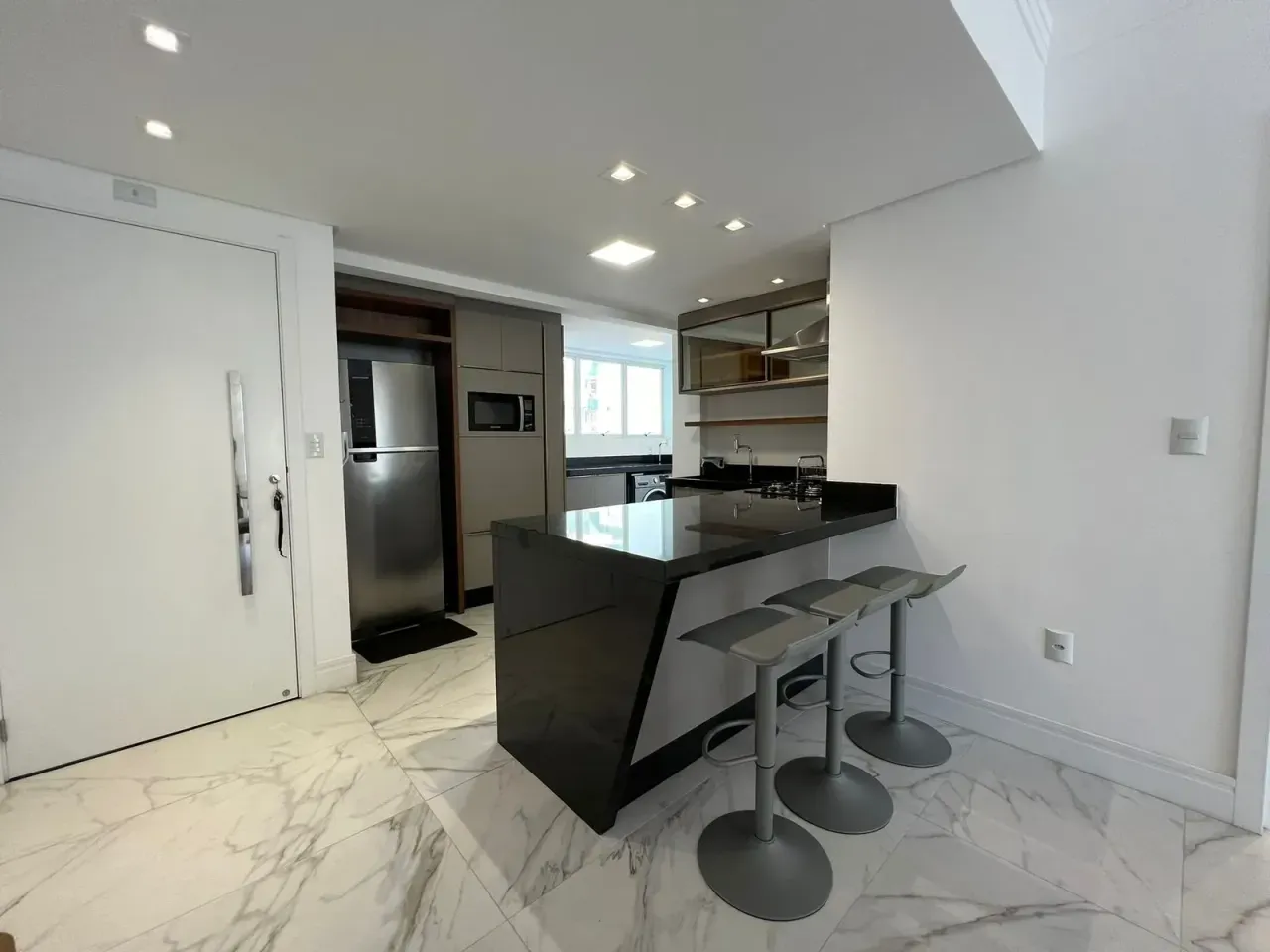 Apartamento no Edifício Alliança com 3 dormitórios em Balneário Camboriú — foto 3