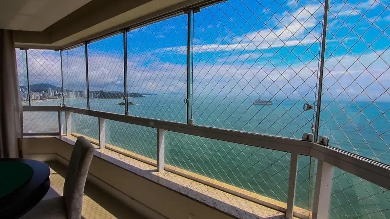 Apartamento no Edificio Seas Tower com 7 dormitórios sendo 6 suítes em Balneário Camboriú — foto 6