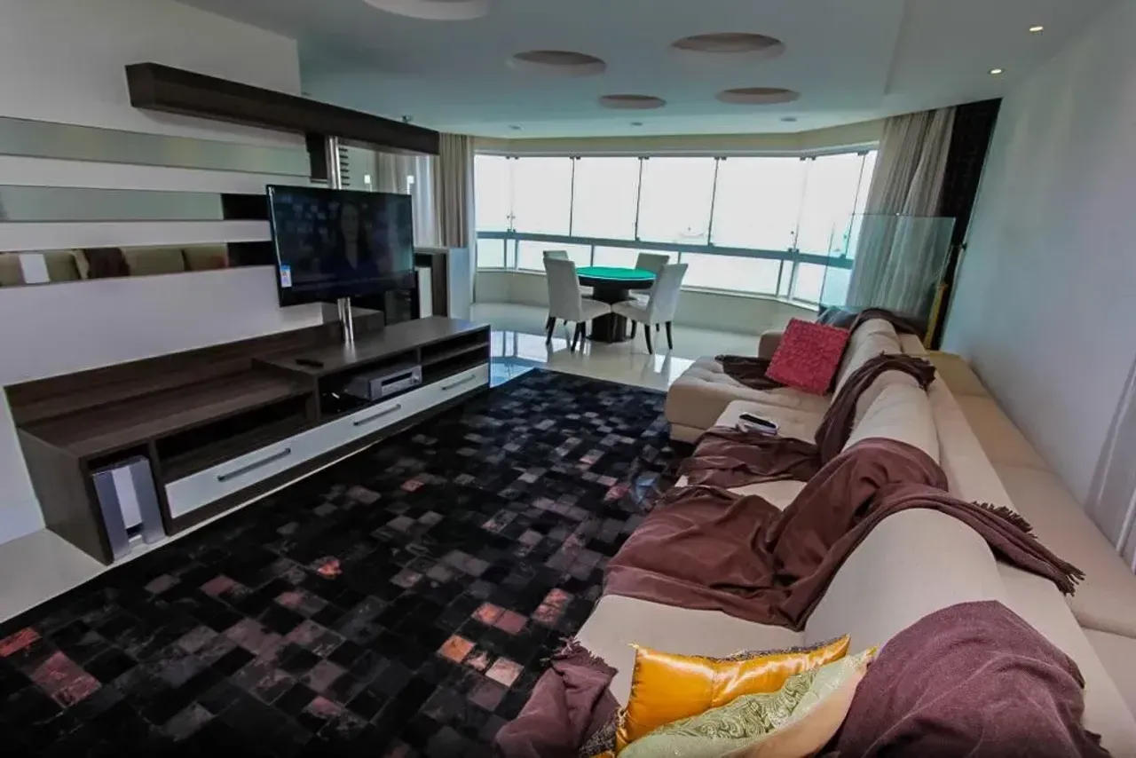 Apartamento no Edificio Seas Tower com 7 dormitórios sendo 6 suítes em Balneário Camboriú — foto 9