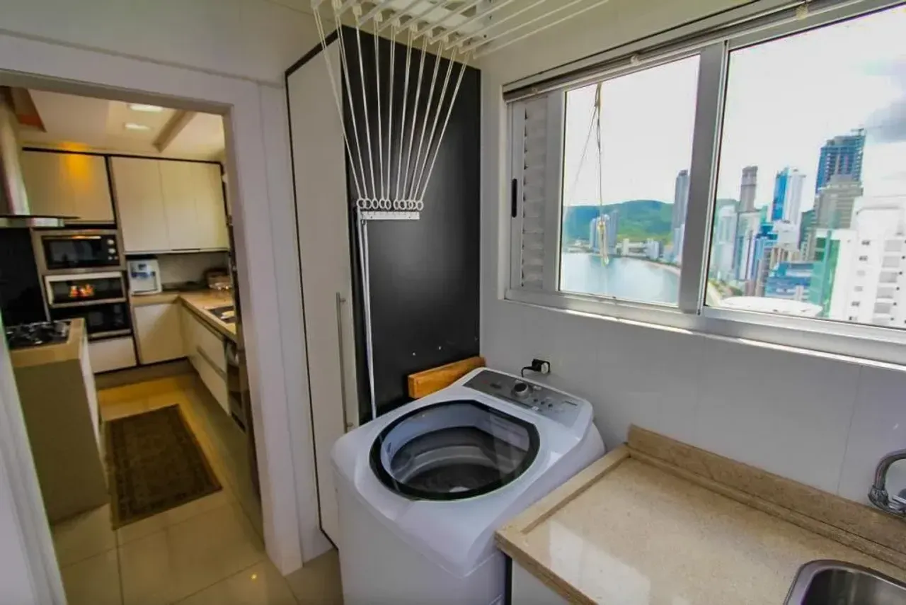Apartamento no Edificio Seas Tower com 7 dormitórios sendo 6 suítes em Balneário Camboriú — foto 16