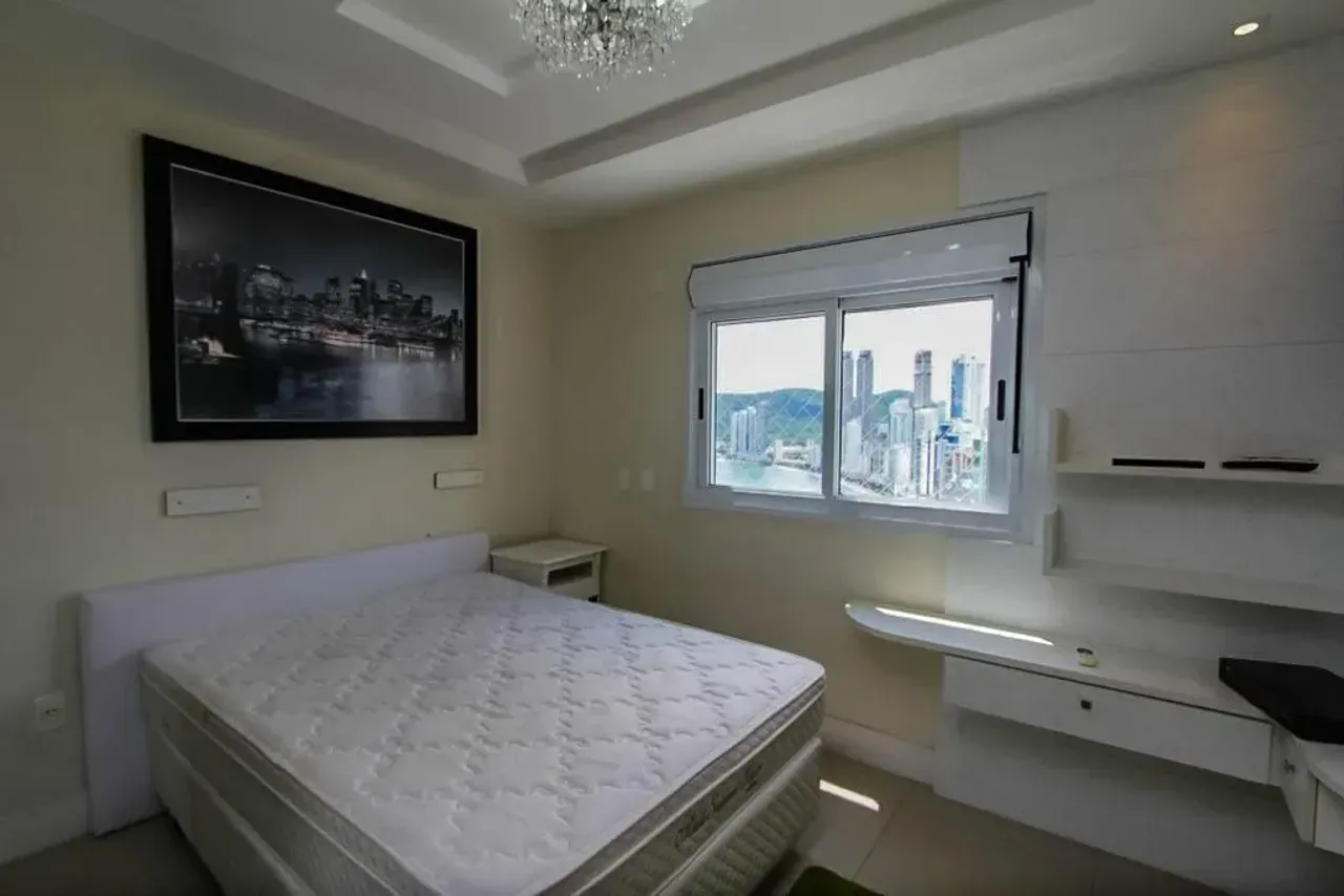 Apartamento no Edificio Seas Tower com 7 dormitórios sendo 6 suítes em Balneário Camboriú — foto 23