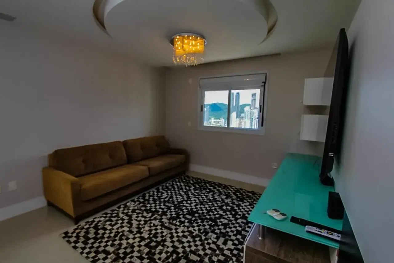 Apartamento no Edificio Seas Tower com 7 dormitórios sendo 6 suítes em Balneário Camboriú — foto 39