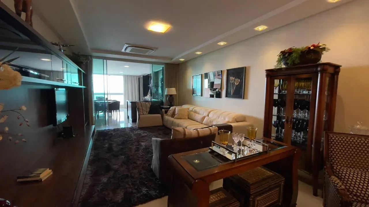 Apartamento no Edifício Metropolis frente mar com 4 suítes em Balneário Camboriú — foto 21