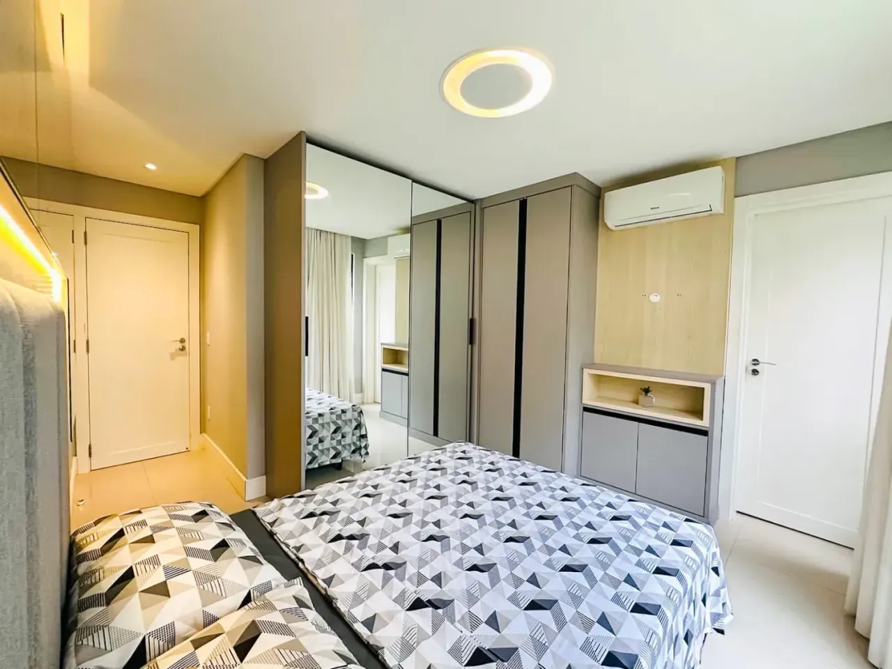 Apartamento com 2 Suítes e 2 Vagas Privativas na Praia dos Amores em Balneário Camboriú — foto 9