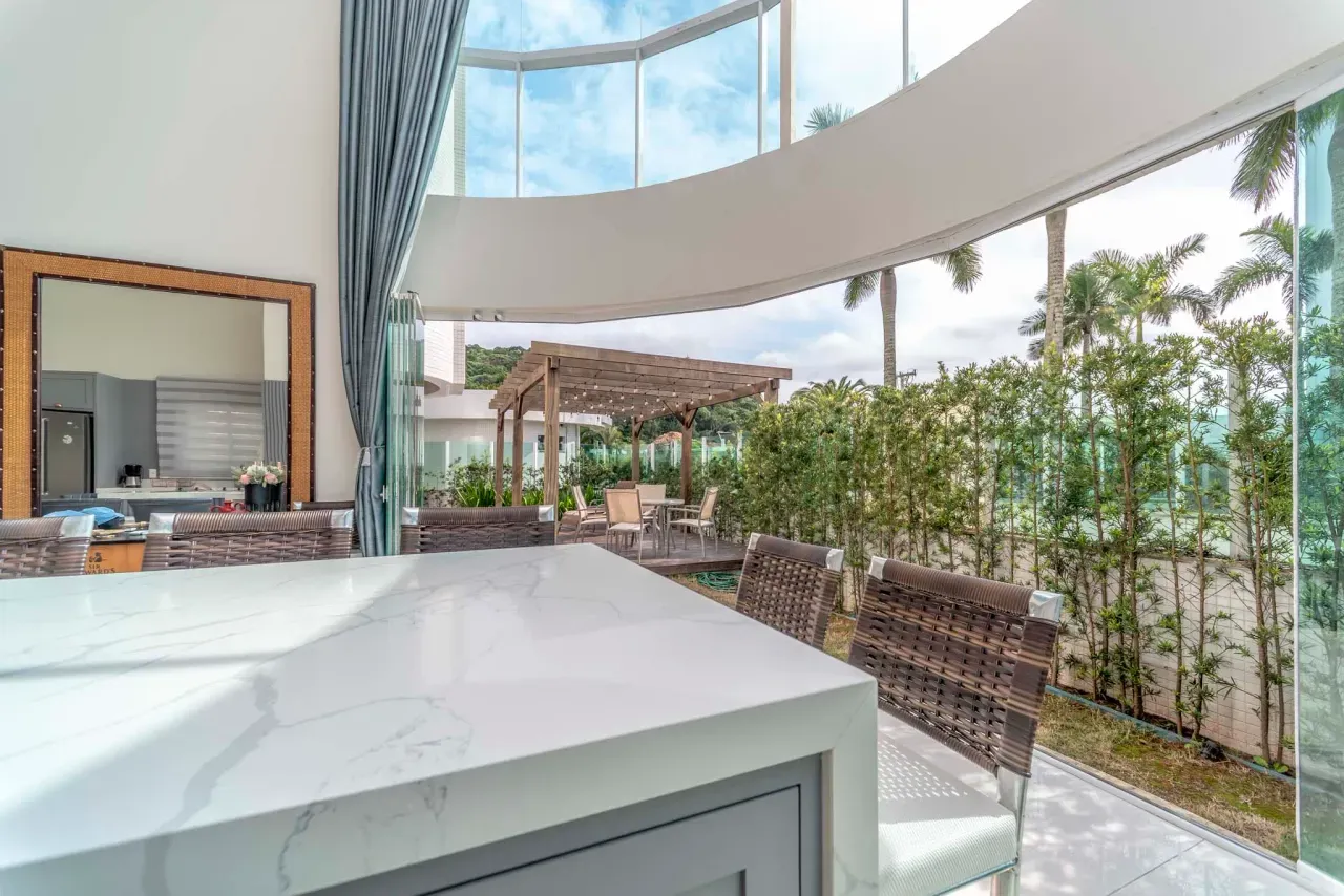 Apartamento Edifício Brava Beach Internacional na Praia Brava em Itajaí