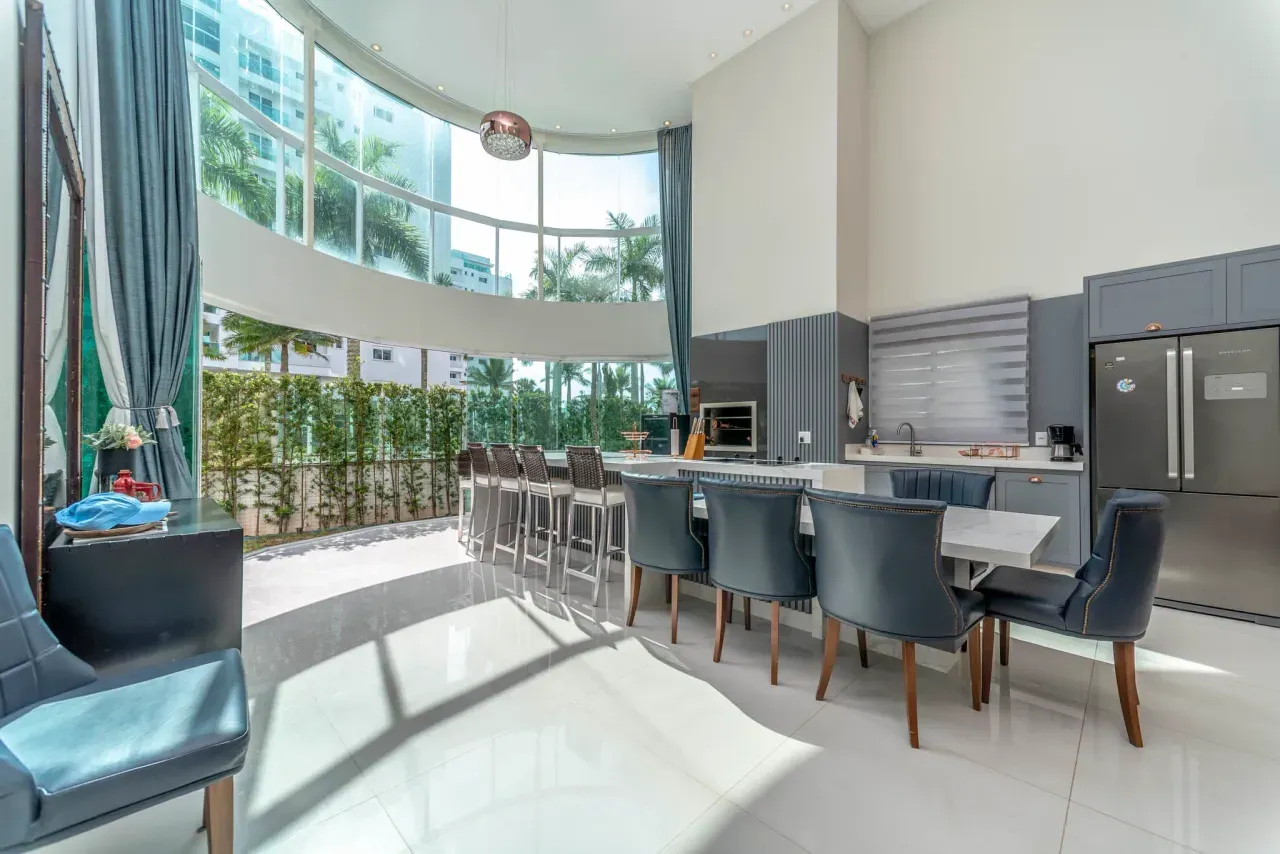 Apartamento Edifício Brava Beach Internacional na Praia Brava em Itajaí — foto 2