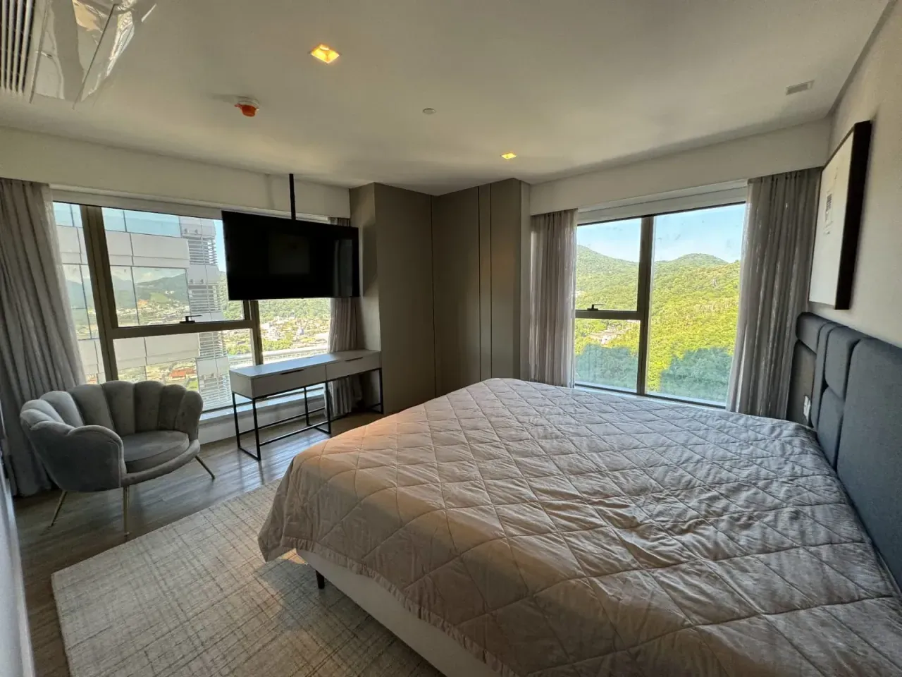 Apartamento no Edifício Yachthouse com 4 suítes em Balneário Camboriú — foto 9