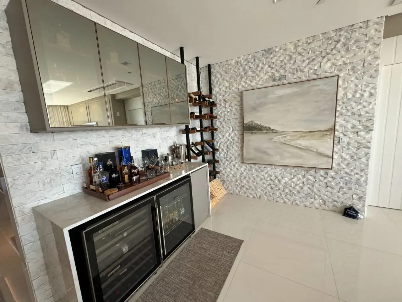 Apartamento no Edifício Yachthouse com 4 suítes em Balneário Camboriú — foto 1
