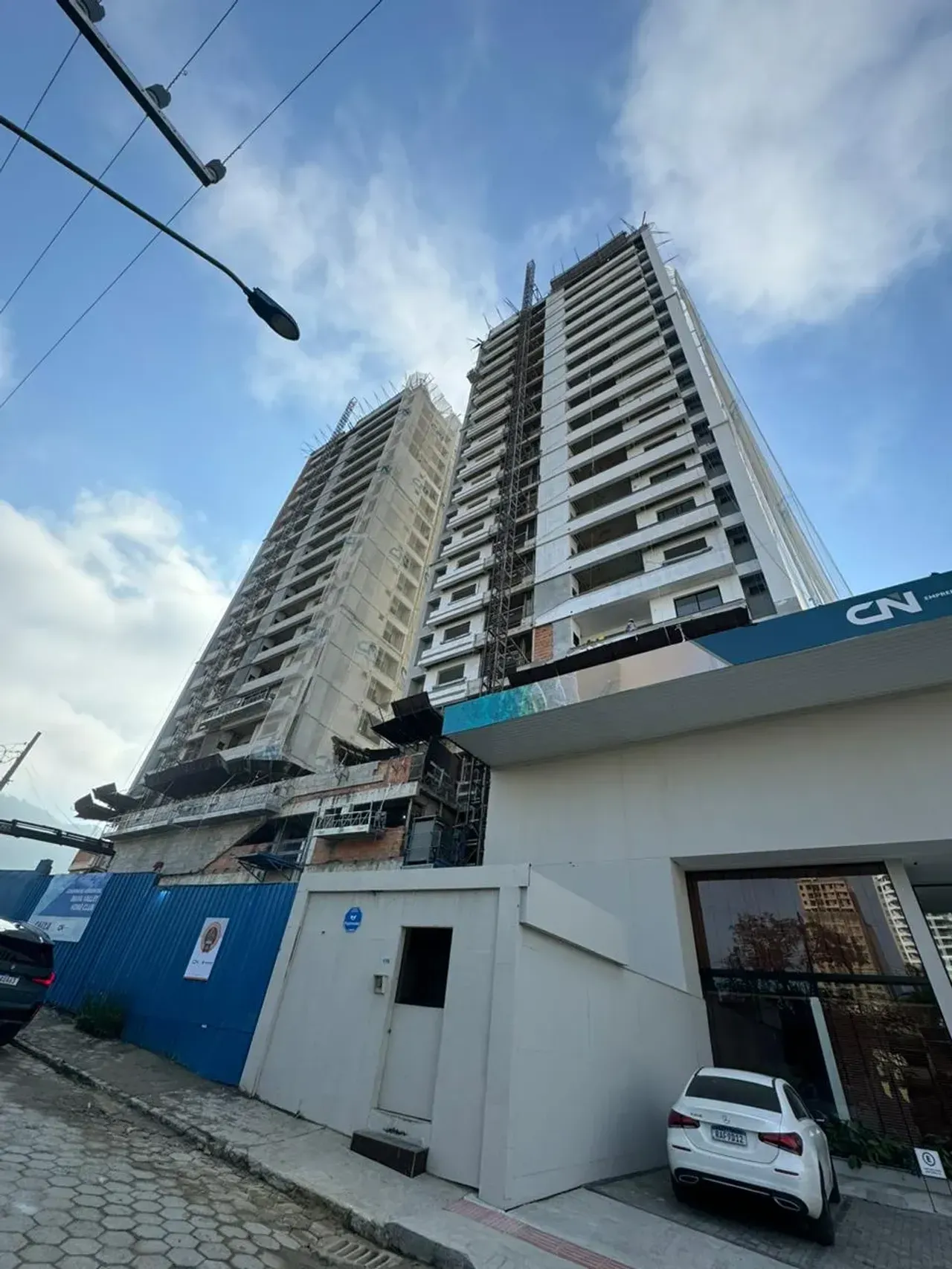 Apartamento no Edifício Brava Valley na Praia Brava em Itajaí — foto 2