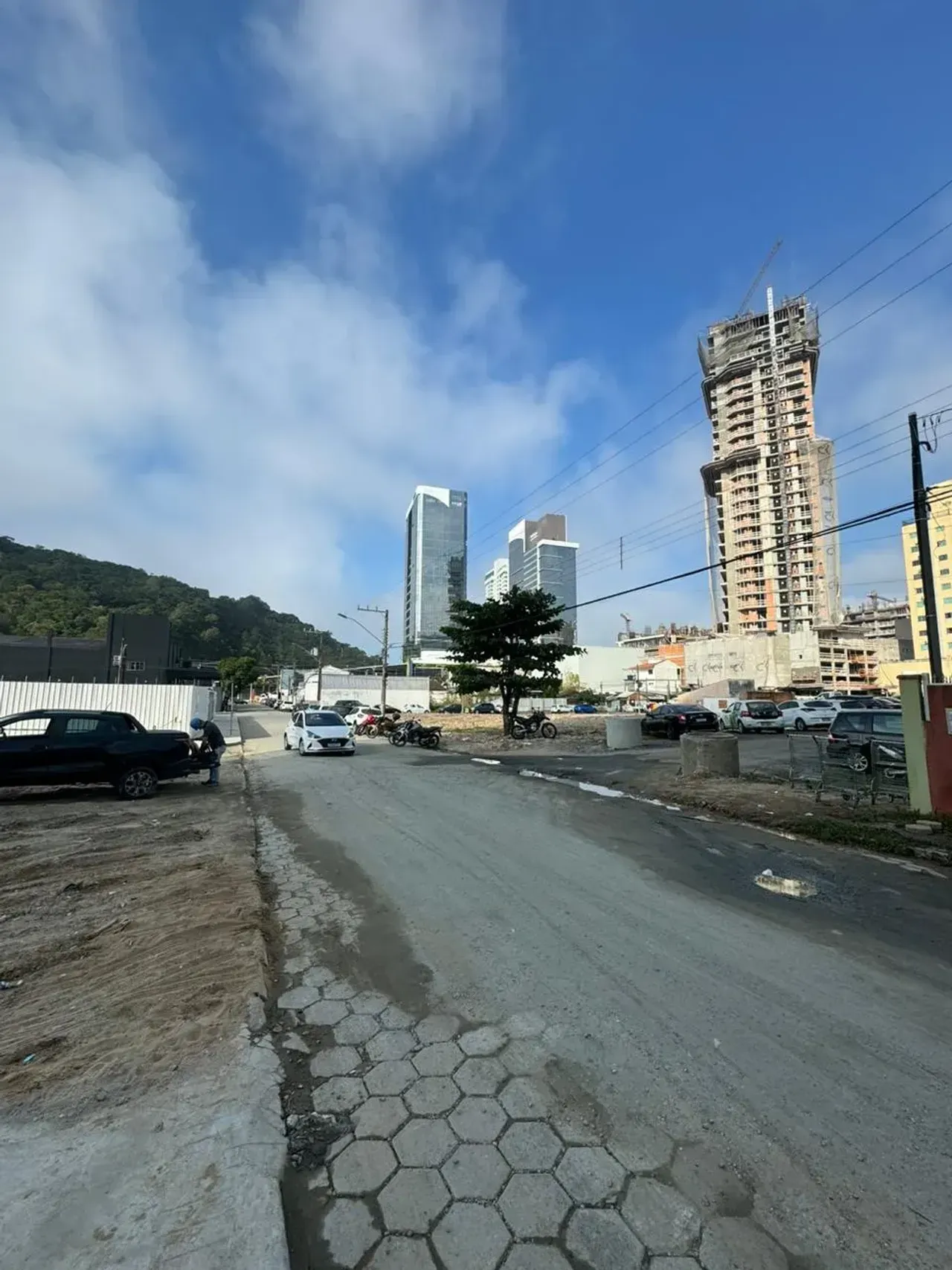 Apartamento no Edifício Brava Valley na Praia Brava em Itajaí — foto 3