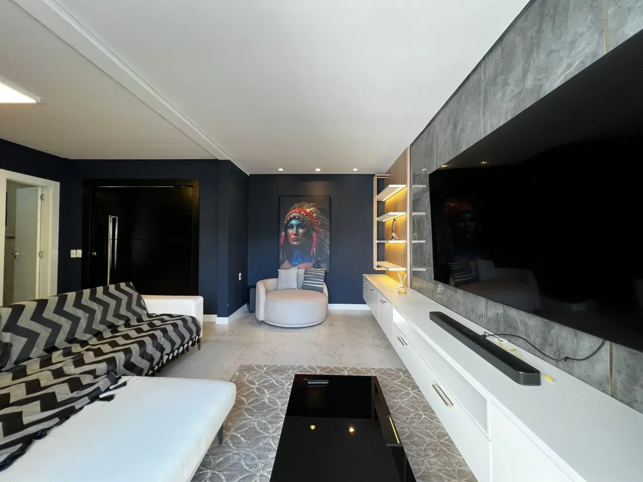 Casa com 4 dormitórios sendo 3 suítes e 2 vagas de garagem no Bairro Aririba em Balneário Camboriú — foto 21