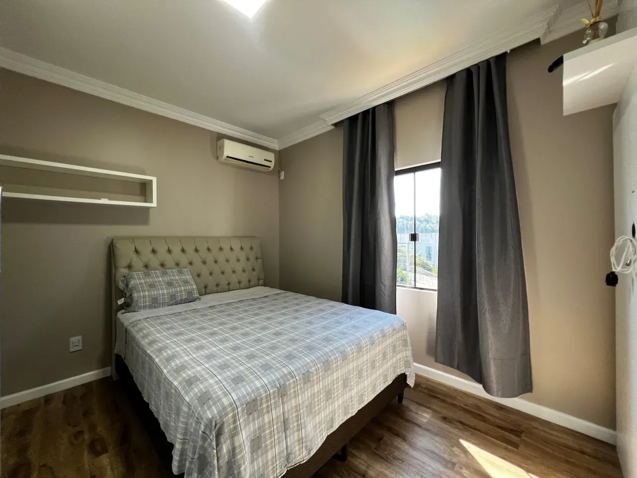 Casa com 4 dormitórios sendo 3 suítes e 2 vagas de garagem no Bairro Aririba em Balneário Camboriú — foto 31