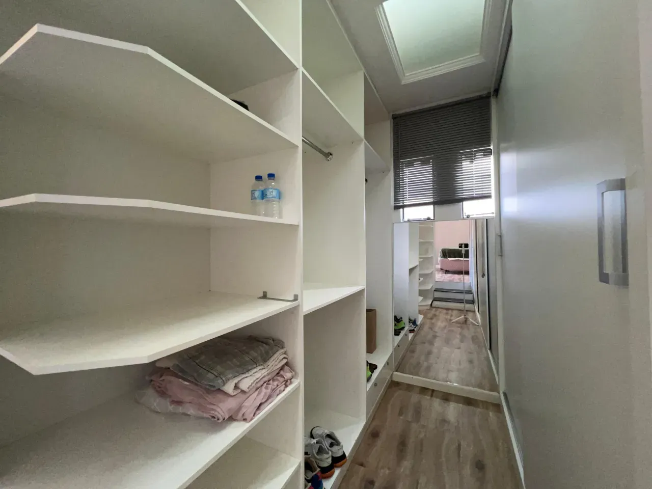 Casa com 4 dormitórios sendo 3 suítes e 2 vagas de garagem no Bairro Aririba em Balneário Camboriú — foto 33