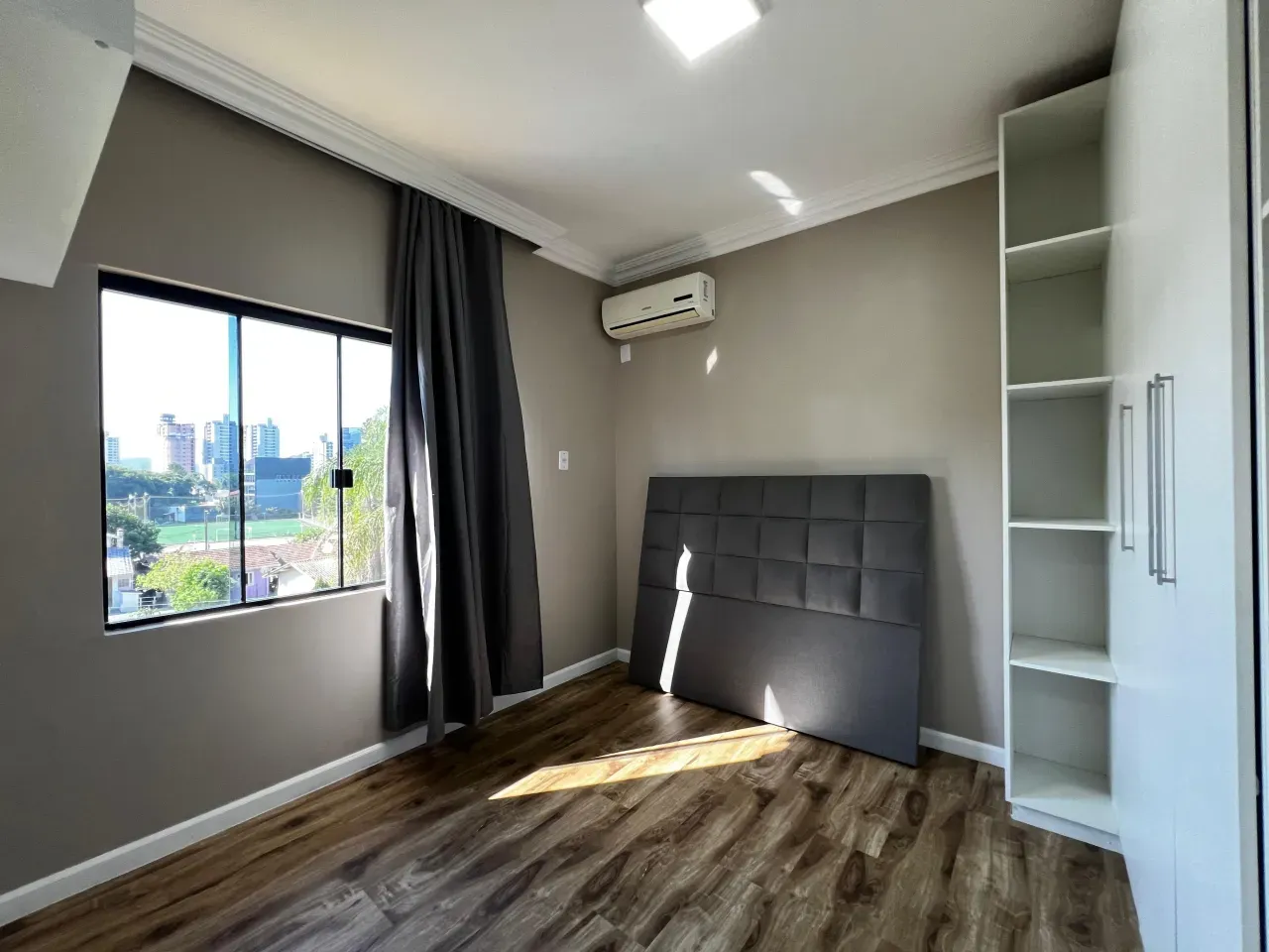 Casa com 4 dormitórios sendo 3 suítes e 2 vagas de garagem no Bairro Aririba em Balneário Camboriú — foto 36