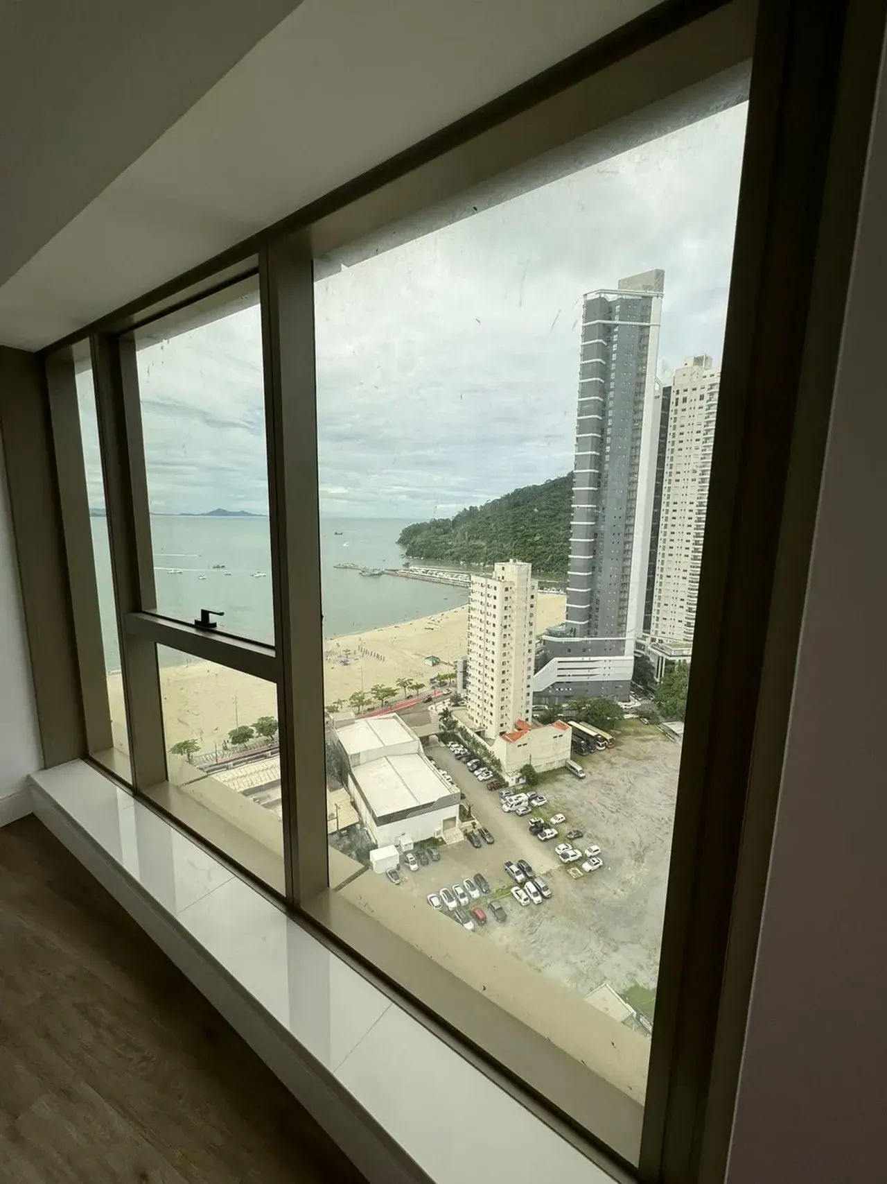 Apartamento com 4 suítes e 4 vagas de garagem na Barra Sul em Balneário Camboriú — foto 23