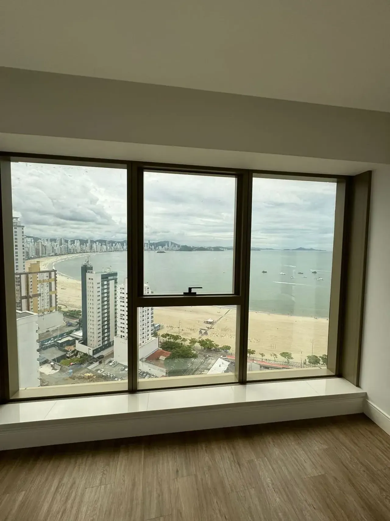 Apartamento com 4 suítes e 4 vagas de garagem na Barra Sul em Balneário Camboriú — foto 19