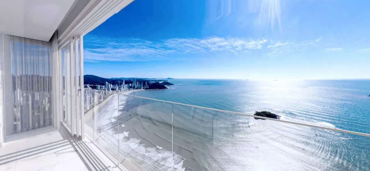 Apartamento no Edifício Titanium Tower com 4 suítes em Balneário Camboriú — foto 32
