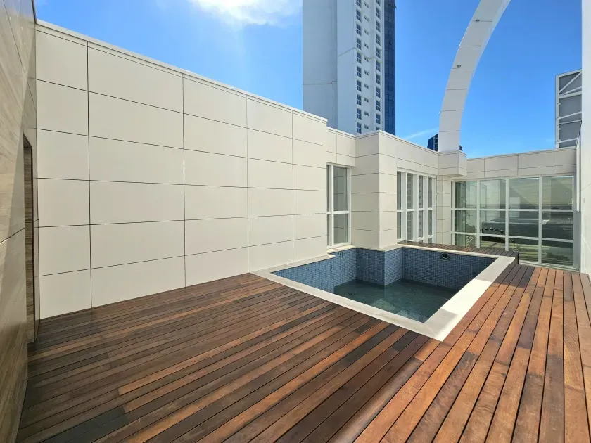 Cobertura horizontal com piscina privativa, 4 suítes e vista para o mar em Balneário Camboriú — foto 16